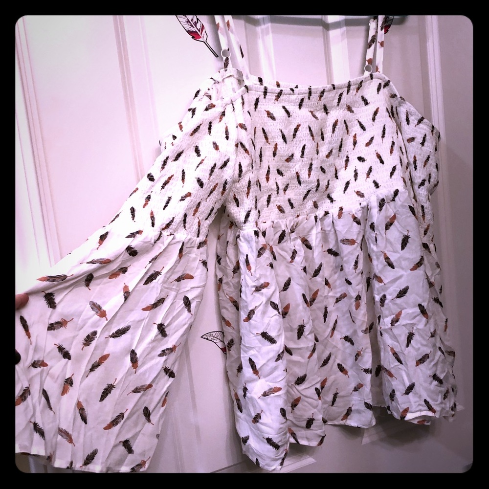 Cold Shoulder w/Bell Sleeves Feather Shirt